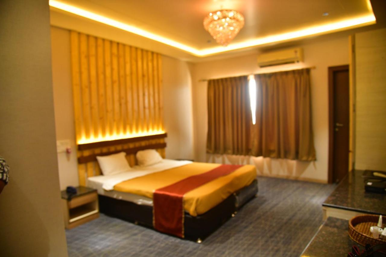Wildernest Hilltop Resort Mangvadi Extérieur photo